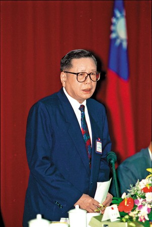 陳涵曾任法務部次長、總統府國策顧問，在法界很有影響力。1993年時任檢察總長。（中央社）