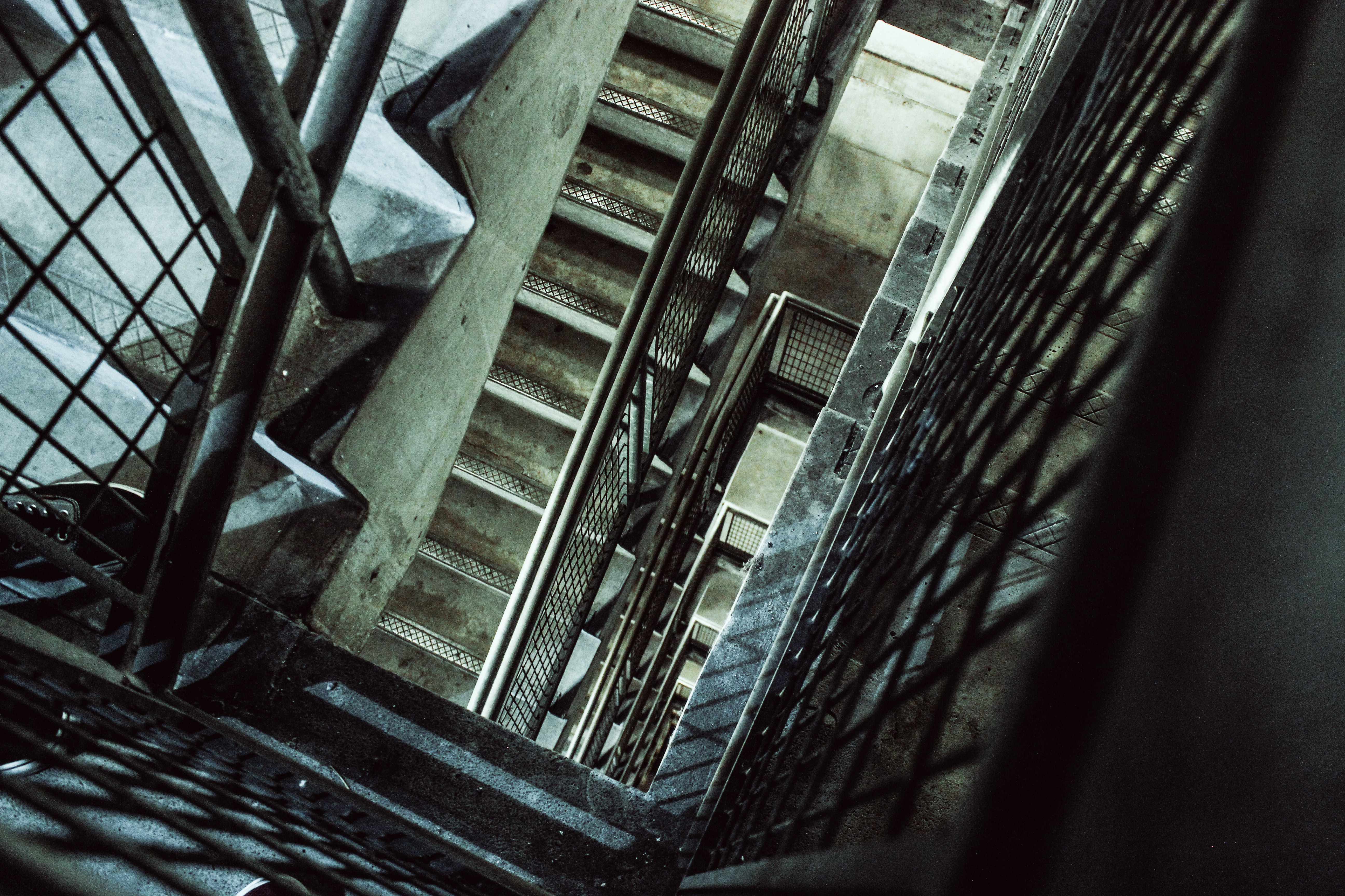 樓梯,凶宅,驚悚,鬼屋,公寓,大樓（圖／取自免費圖庫pexels）