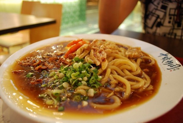▲吉隆坡十號胡同小吃。（圖／攝影者：Alpha, Flickr CC License）