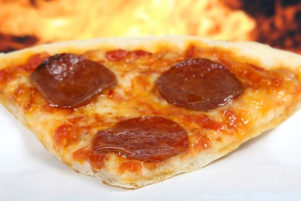 ▲▼美國陸軍官員表示，明年士兵們就能在戰場上吃到「臘腸口味披薩」的作戰口糧。（圖／翻攝自pixabay）