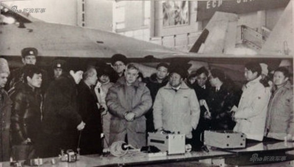 前解放軍空軍副司令林虎於3日晚間去世，享年91歲。1991年2月他率領中方相關人員赴蘇聯考察蘇-27整機和機載設備，並成功為中國引進該款先進戰機。（圖／翻攝自新浪軍事）