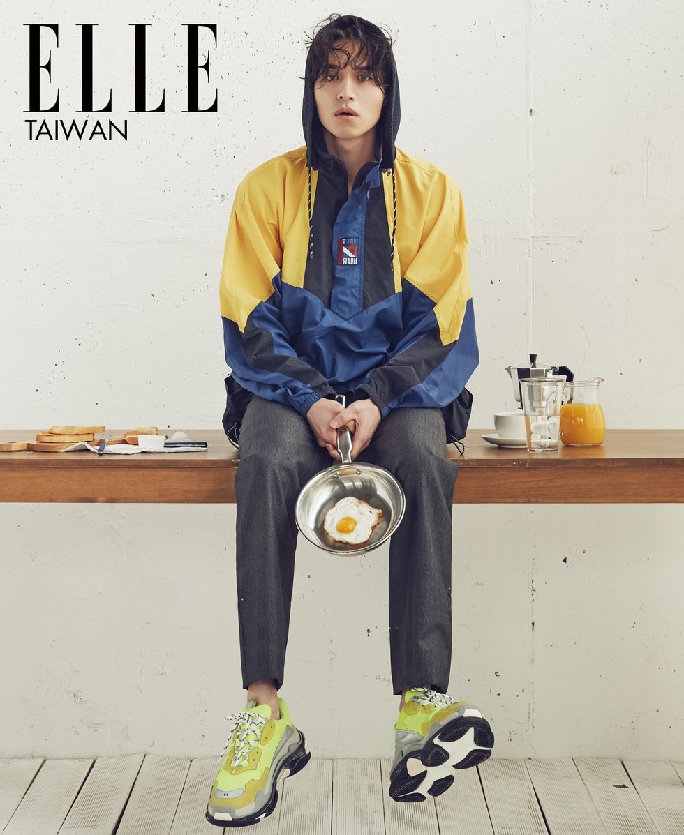 ▲李棟旭登台灣版《ELLE》三月號封面（圖／翻攝自www.elle.com）