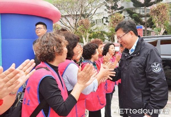 ▲鄭文燦：桃園市８月起提供４歲童每學期私幼１５０００元補助。（圖／桃園市政府提供）