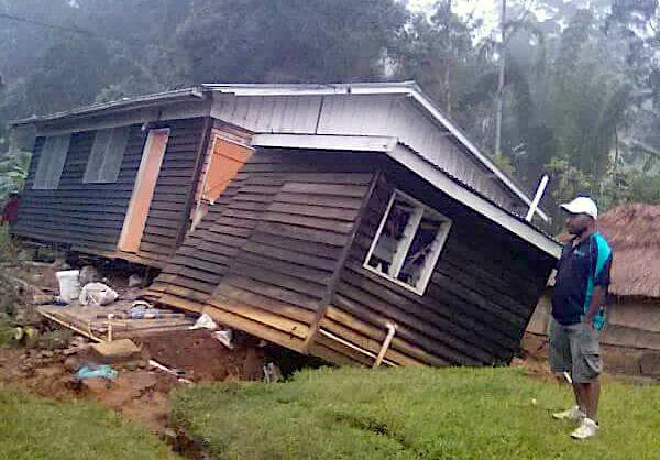 ▲▼巴布亞紐幾內亞再發生規模6.7的強震。（圖／路透社）