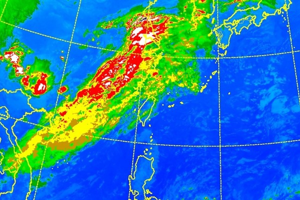 ▲▼1周2波鋒面快閃！西半台灣「大雨降回20℃」　下周再變天。（圖／中央氣象局）