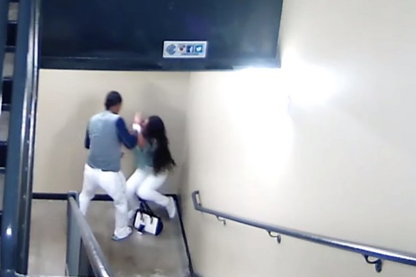 ▲▼棒球選手威斯奎茲（Danry Vasquez）暴打未婚妻影片曝光。（圖／翻攝自Daily Mail）