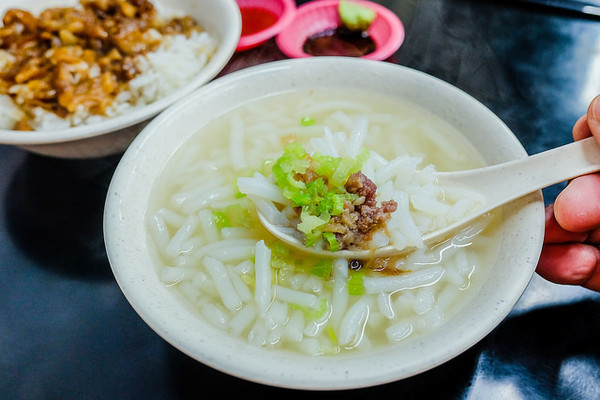 ▲陳家虱目魚米粉湯。（圖／小虎食夢網提供）