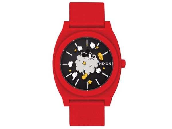 ▲NIXON x DISNEY聯名腕錶（圖／品牌提供）
