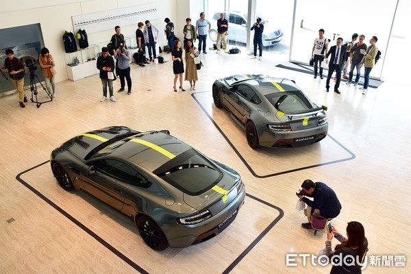 台灣有車主直接下單開回家　Aston Martin Vantage AMR 988萬元起限量抵台　（圖／記者游鎧丞攝）