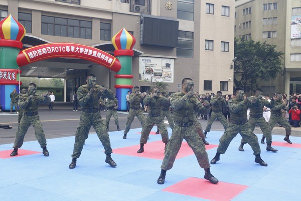 ▲▼南亞學院跟國防部合作成立「ROTC專業大學」。（圖／翻攝南亞技術學院官網）