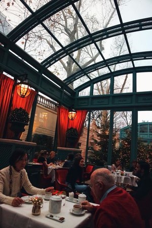 ▲法國巴黎Bar Vendôme下午茶。（圖／李佑群老師提供）