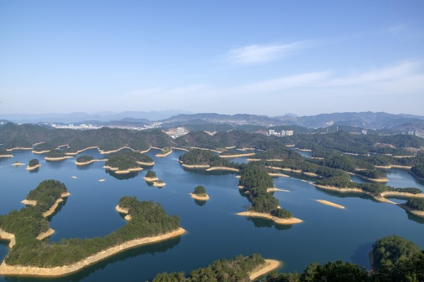 ▲登黃山天下無山徽式懷舊風光韻味濃▼             。（圖／Shutterstock.com 提供）