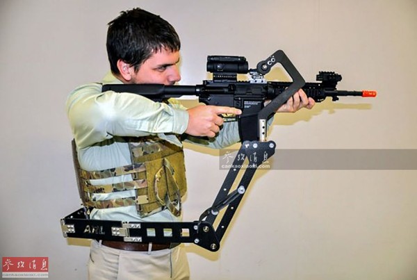 ▲▼美國陸軍研究實驗室（ARL）研製的機械手臂。（圖／翻攝自《參考消息》）