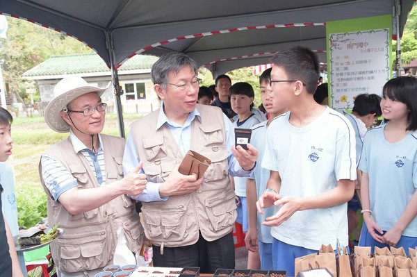 ▲▼台北市長柯文哲出席「台北兒童月」系列活動「築夢Taipei童趣探險」。（圖／台北市政府提供）