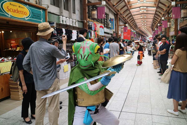 單身男子自由自在（圖／福澤喬攝）