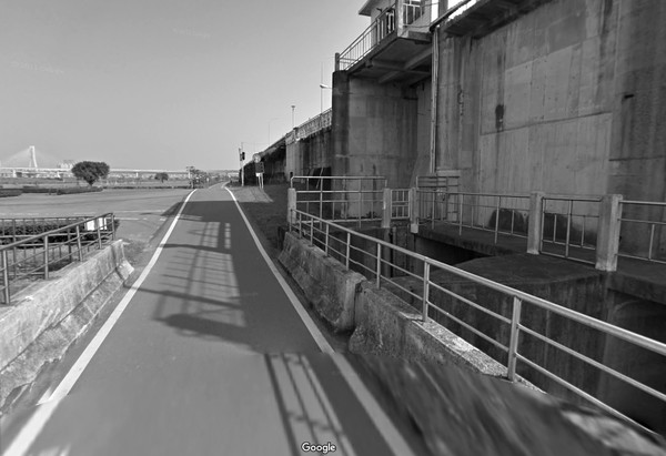 ▲▼江子翠光復橋河濱公園內停車場。（圖／翻攝Google Map）