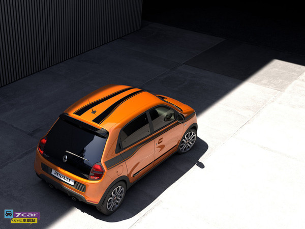 入門級鋼砲新選擇　Renault Twingo GT 現身台灣 !