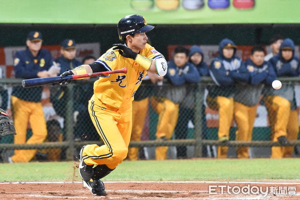 ▲▼中職例行賽,兄弟VS統一。吳東融（圖／記者李毓康攝）