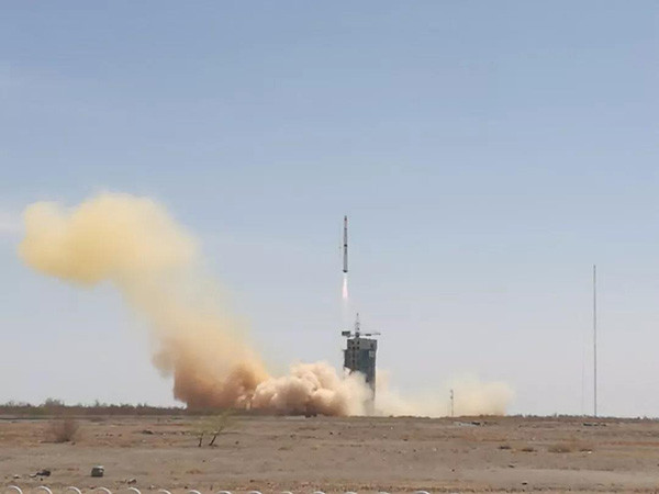 ▲長征四號丙火箭成功發射　「遙感31號01組衛星」已進入軌道。（圖／航天東方紅衛星有限公司）