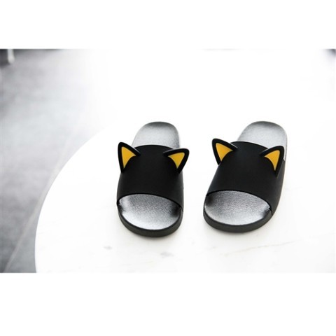 ▲超可愛的「貓耳拖鞋」（圖／翻攝自vvstore.jp）