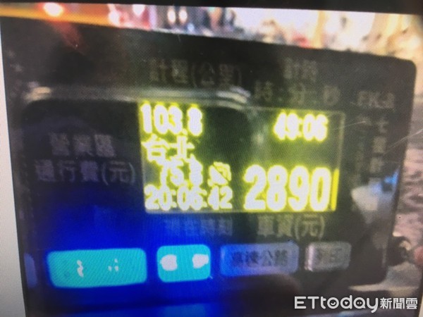 ▲▼遭騙計程車司機不僅2千餘元車資拿不到，還好心借錢給犯嫌。（圖／記者陳豐德翻攝）