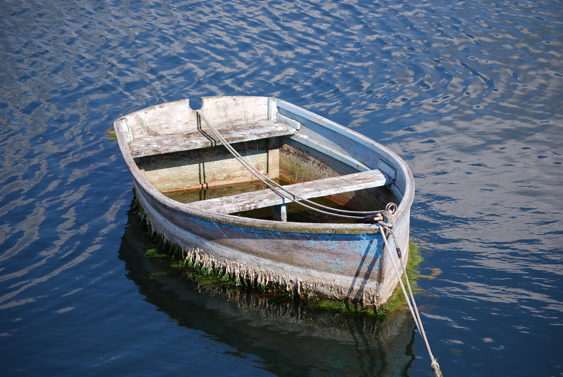 ▲▼小船 救生衣。（圖／pixabay）