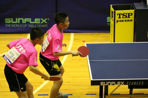 ▲建華國中為新竹市奪下史上首面桌球雙打金牌。
