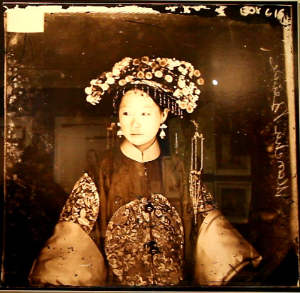 ▲▼英國摄影師拍的清朝美女！150年來首次公布震撼倫敦。（圖／微信公眾號「華聞派」提供，請勿隨意翻拍，以免侵權。）