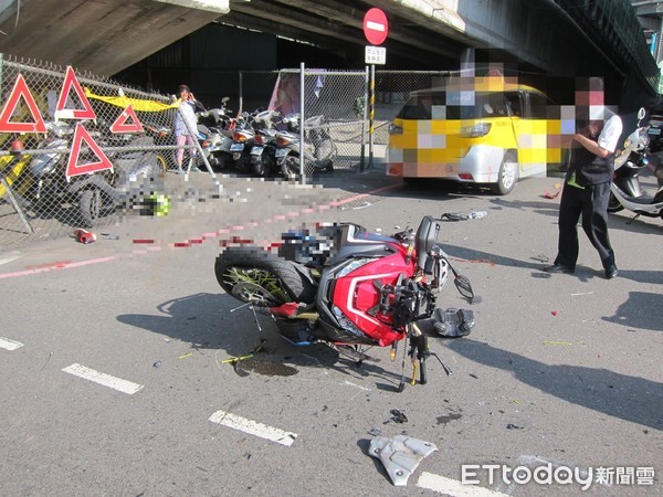 ▲新北市中和今早發生一起死亡車禍，肇事原因仍待調查。（圖／記者林煒傑翻攝）