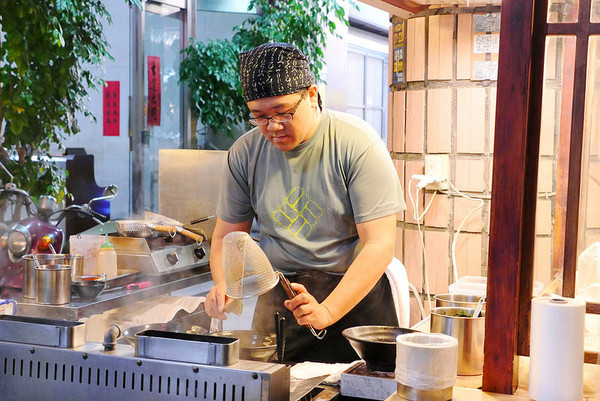 ▲▼台中 拉麵小店らー麺華美 。（圖／橘子狗愛吃糖 提供）