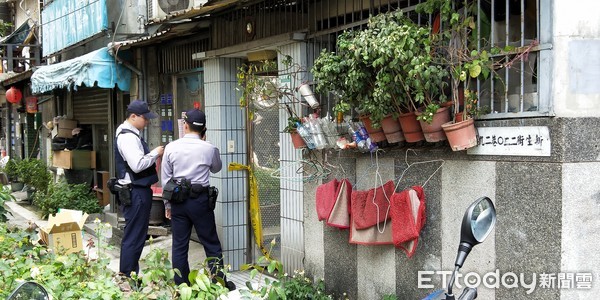 ▲▼中和男親手掐死妹妹後吞藥自殺。（圖／記者陳雕文攝）