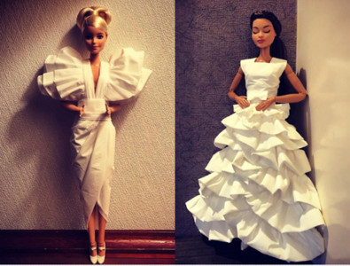 新加坡收藏家有6000个芭比娃娃 巧手用餐巾纸为她们设计衣服