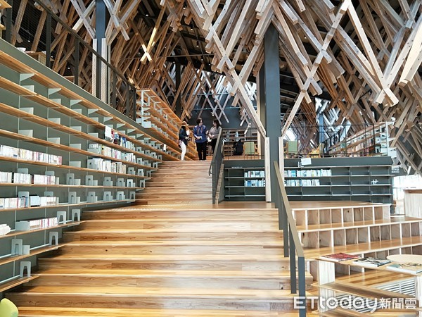 ▲隈研吾,雲上聚落,雲上圖書館,檮原町。（圖／記者呂曉雯攝）