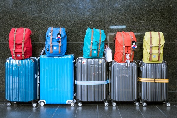 ▲▼日本中部機場針對旅客棄置行李箱收取「處理費」。（圖／取自免費圖庫Pixabay）