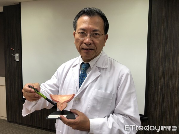 ▲排尿困難=攝護腺肥大？　他「腹脹如孕婦」才知腫瘤卡膀胱。（圖／書田診所提供）