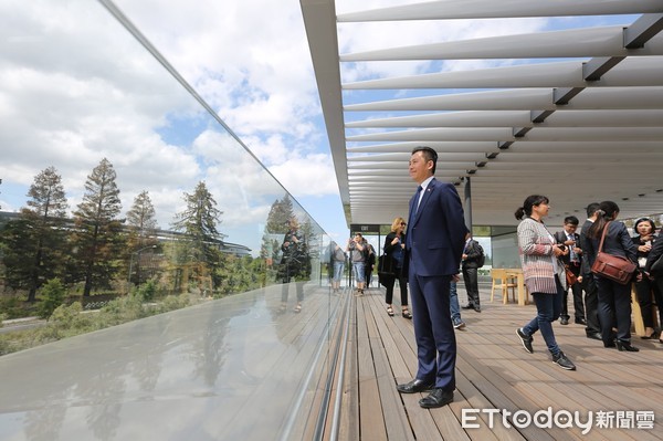 新竹市長林智堅拜會矽谷城市、參訪蘋果總部。（圖／新竹市政府提供）