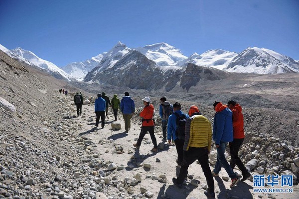 ▲▼西藏喜馬拉雅山、西藏喜馬拉雅高山環境保護基金會             。（圖／翻攝自新華網）