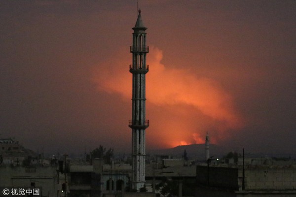 ▲▼敘利亞政府軍在哈馬（Hama）的基地遭攻擊。（圖／CFP）