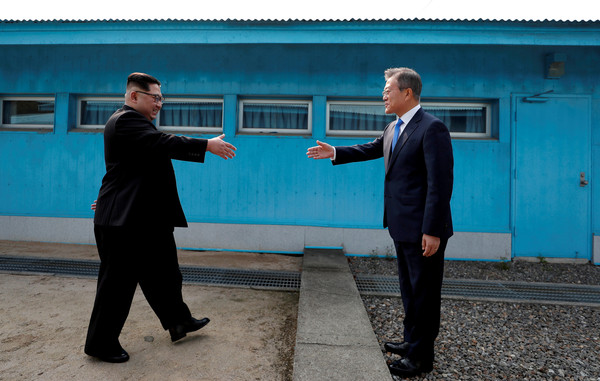 ▲金正恩會王毅　中方再提「停和機制轉換」爭取北韓安全保障。（圖／路透社／KCNA）