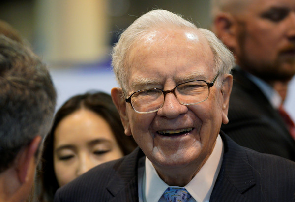 ▲▼ 股神巴菲特（Warren Buffett）經營的波克夏海瑟威（Berkshire Hathaway）公司5日舉行年度股東大會。（圖／路透社）