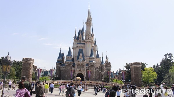 ▲▼東京迪士尼樂園灰姑娘城堡,仙杜瑞拉城堡。（圖／記者蔡玟君攝）