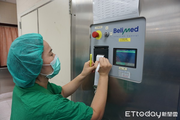 ▲台北榮總護理部供應中心。（圖／記者嚴云岑攝）