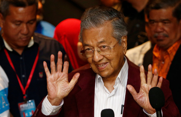 ▲▼馬來西亞希望聯盟馬哈地選後召開記者會。（圖／路透社）