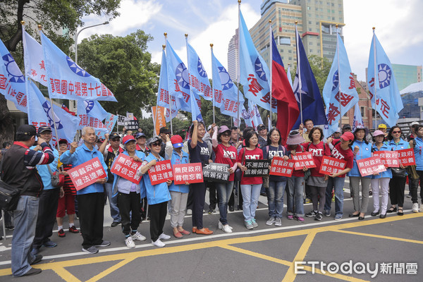 ▲▼軍人年改抗議。（圖／記者黃克翔攝）