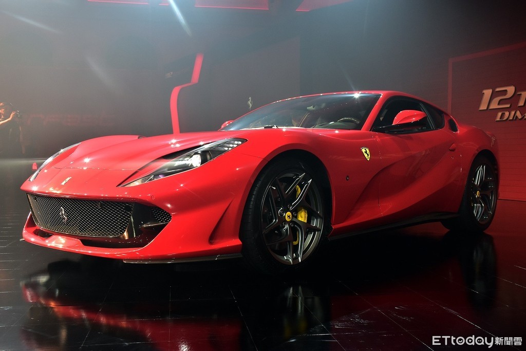 法拉利加勞斯萊斯魅影！聖石金業6千萬豪車曝　給幹部當公務車