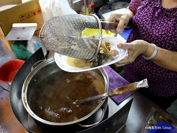 ▲台南隱藏版美食 飄香30年陳家意麵滷味。（圖／台南先生提供）