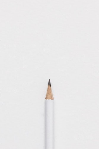 ▲書寫,鉛筆。（圖／unsplash）