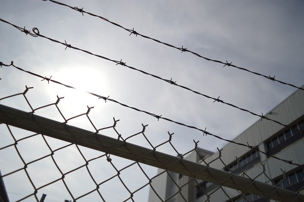 ▲▼鐵窗，監禁，監獄，受刑人。（圖／Pixabay）