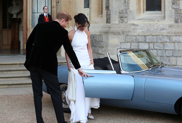 ▲哈利大婚／王子開「最美Jaguar老車」？其實是電動車E-Type Zero。（圖／路透社）