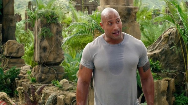 巨石強森（Dwayne Johnson）。（圖／《地心冒險 2：神秘島》劇照）